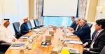 محکمہ خزانہ ابوظہبی کے چیئرمین سے سینیٹر محمد اسحاق ڈار کی ملاقات، مشترکہ مقاصد کو آگے بڑھانے کے لیے عزم کااظہار