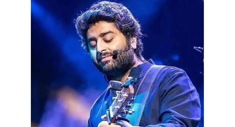 بھارتی معروف گلوکار اریجیت سنگھ کا فلموں کے لیے گانے نہ گانے کا اعلان