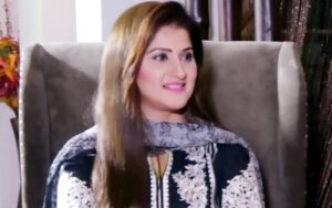 شوہر بالی ووڈ اداکار اکشے کمار کی طرح محسوس ہوتے تھے: صاحبہ افضل