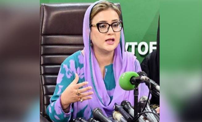 میرے پاس الفاظ نہیں کہ بتا سکوں کہ وزیرِ اعلیٰ بھاٹی گیٹ کے واقعے پر کتنی غمزدہ تھیں: عظمیٰ بخاری