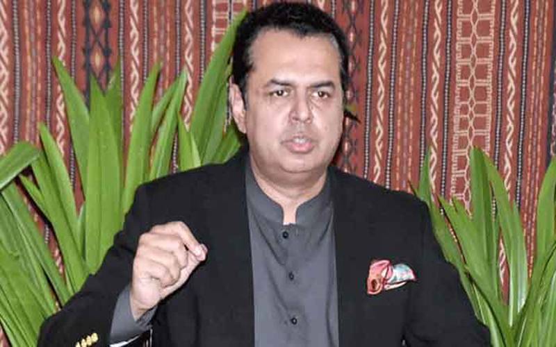 بانی پی ٹی آئی عمران خان صحت مند اور بالکل ٹھیک ہیں، طلال چوہدری