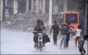 پنجاب بھر میں بارش برسانے والا نیا موسمی سسٹم آج رات پاکستان میں داخل ہو جائے گا :محکمہ موسمیات