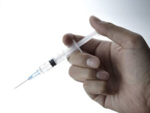 پنجاب میں ڈرگ ٹیسٹنگ لیبارٹریز نے مختلف اقسام کے انجیکشنز کے مخصوص بیچز کو مضرِ صحت قرار دیا، فروخت فوری روکنے اور مارکیٹ سے واپس لینے کا حکم