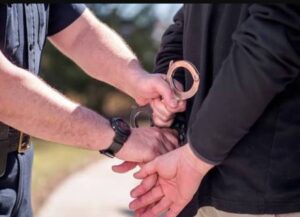 لاہور میں گلی میں کھڑی بچی کے ساتھ نازیبا حرکت کرنے والا اوباش گرفتار