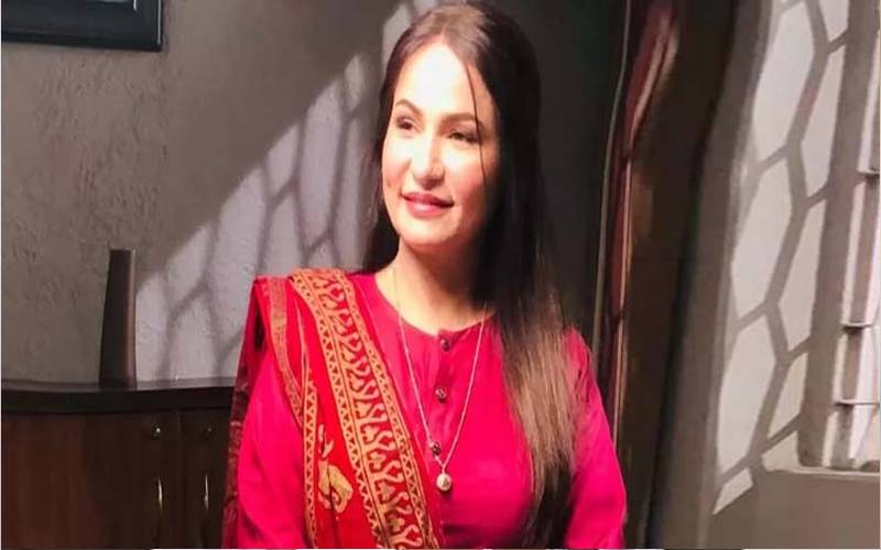 میرے شوہر تمام خواتین کے لیے عاشق مزاج ہیں: بینا چودھری کا انکشاف