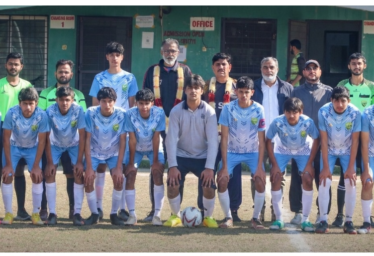 انٹر اسکول فٹ بال چیمپئن شپ کا شاندار آغاز، مقصد اسکول سطح پر فٹ بال کو فروغ دینا ہے: صدر ڈی ایف اے ضیاء ڈوگر