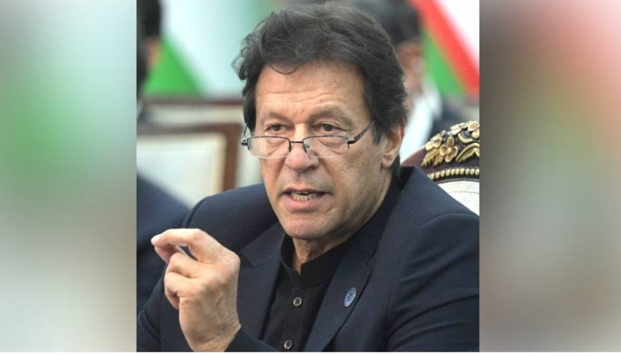 عمران خان نے اپنی اہلیہ سے کہا کہ وہ اپنی آنکھ کی حالت پر شدید تشویش میں مبتلا ہیں، مریم وٹو