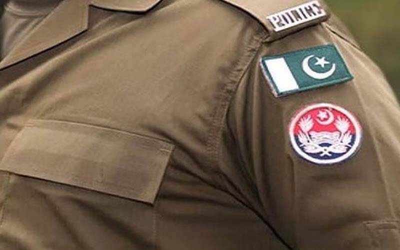 لاہور، پولیس جوانوں کے ساتھ غیر شائستہ زبان استعمال کرنے پر ایس ایچ او کوٹ لکھپت معطل
