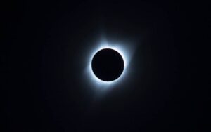 مارچ 2026 میں پہلے اور واحد مکمل چاند گرہن کا نظارہ کیا جا سکے گا