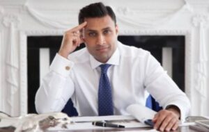 ہم اپنی مسلح افواج کے شانہ بشانہ کھڑے ہیں، افغانستان سے جنگ پر زلفی بخاری کا اعلان