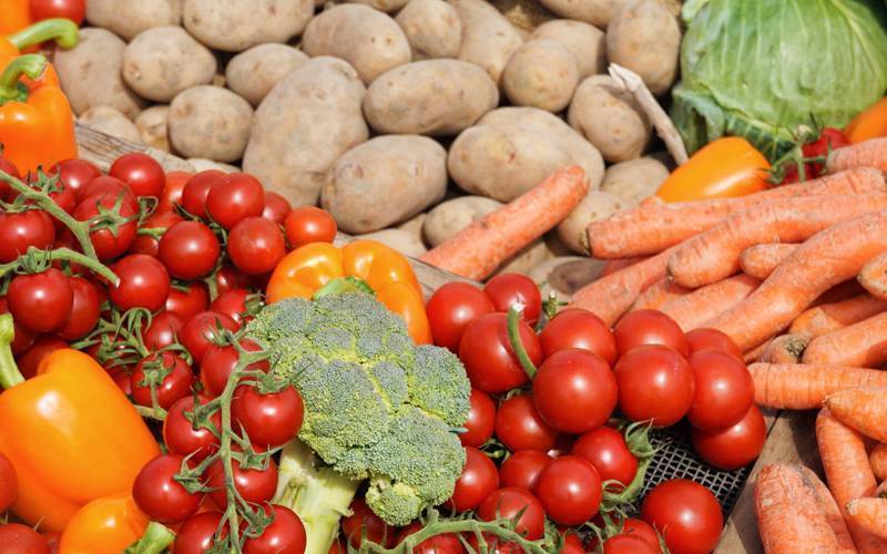 ملک میں لہسن، مٹن اور دال ماش سمیت 13 اشیائے ضروریہ مہنگی