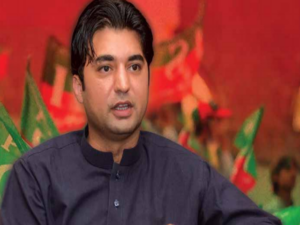 عمران خان بطور وزیراعظم میٹنگ کے ایجنڈے سے بھی لاعلم، فیصل واوڈا کی کلاس اور پھر فیض حمید کی مداخلت پر جنرل باجوہ سے معافی، مراد سعید نے بھاندا پھوڑ دیا۔