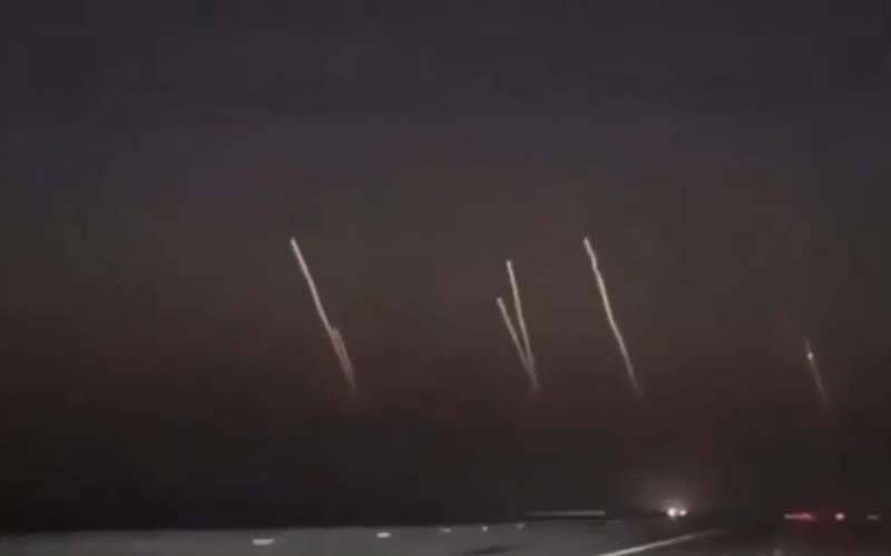 امریکہ اور اسرائیل کے تہران میں شدید فضائی حملے، ساری رات دارالحکومت دھماکوں سے گونجتا رہا