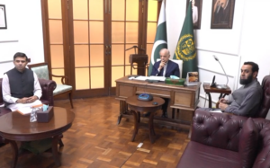 سرکاری ملازمین کی طرح خودمختار اداروں کے ملازمین کی تنخواہوں میں بھی 5 سے 30 فیصد تک کٹوتی کا فیصلہ