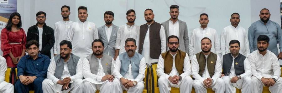 رمضان المبارک ہمیں صبر، برداشت، اتحاد اور بھائی چارے کا درس دیتا ہے، عجمان اور ابوظہبی میں مقررین کا افطار تقریبات سے خطاب