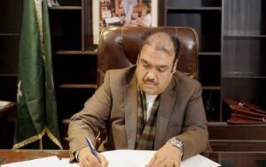 پشاور: ڈی جی فوڈ اتھارٹی خیبرپختونخوا فائرنگ کے واقعہ میں زخمی