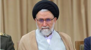 ایرانی میڈیا نے اسرائیلی حملے میں انٹیلی جنس چیف وزیر اسماعیل خطیب کے شہید ہونے کی تصدیق کر دی