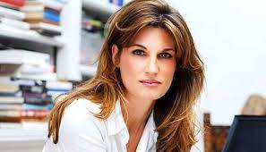 نائیکوپ کارڈ پر سفر کرنے کی تجویز، جمائما گولڈ سمتھ نے وفاقی وزیر عطا تارڑ کو جواب دے دیا