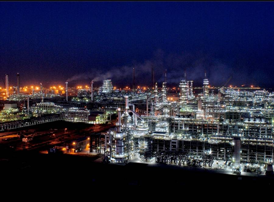 ریلیانس انڈسٹریز نے ایران سے 50 لاکھ بیرل خام تیل خرید لیا