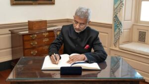 بھارت عالمی سیاست میں کسی “دلال ریاست” کا کردار ادا نہیں کرے گا، ایس جے شنکر