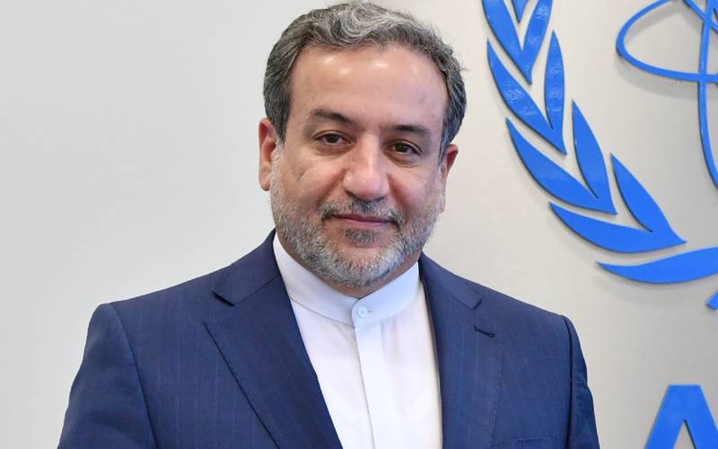 آبنائے ہرمز پر عدم استحکام امریکی و اسرائیلی قانون شکنی کا نتیجہ ہے: ایرانی وزیرِ خارجہ