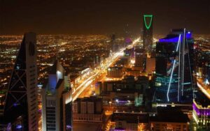 سعودی ایئر بیس پر میزائل حملے میں 12 امریکی فوجی زخمی، 2 کی حالت تشویشناک