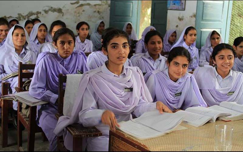پنجاب حکومت کا یکم اپریل سے تعلیمی ادارے کھولنے کا اعلان