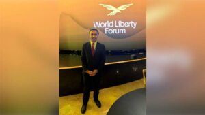 کالج کے دوران اپنی تعلیم کے اخراجات پورے کرنے کے لیے تین ملازمتیں کرنے کا انکشاف، جن میں ٹوائلٹ صاف کرنے جیسا مشکل کام بھی شامل تھا، بلال بن ثاقب کا انکشاف