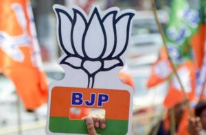 بھارت میں حکمراں جماعت بی جے پی کے دفتر کے باہر دھماکہ