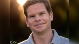 صاحبزادہ فرحان مذاق ہی مذاق میں چھکے مارتے ہیں، آسٹریلوی کھلاڑی اسٹیو اسمتھ کا بیان