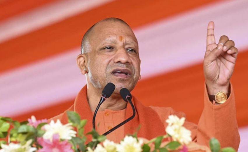 بھارتی ریاست اترپردیش کے ہندو انتہا پسند وزیراعلیٰ یوگی آدتیہ ناتھ نے پھر مسلمانوں کے خلاف زہر اگل دیا