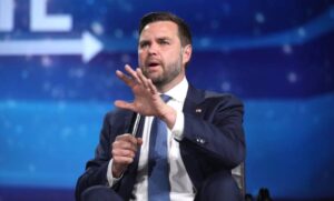 جے ڈی وینس کے دورہ پاکستان سے پہلے سازو سامان کے 14 جہاز آچکے ہیں