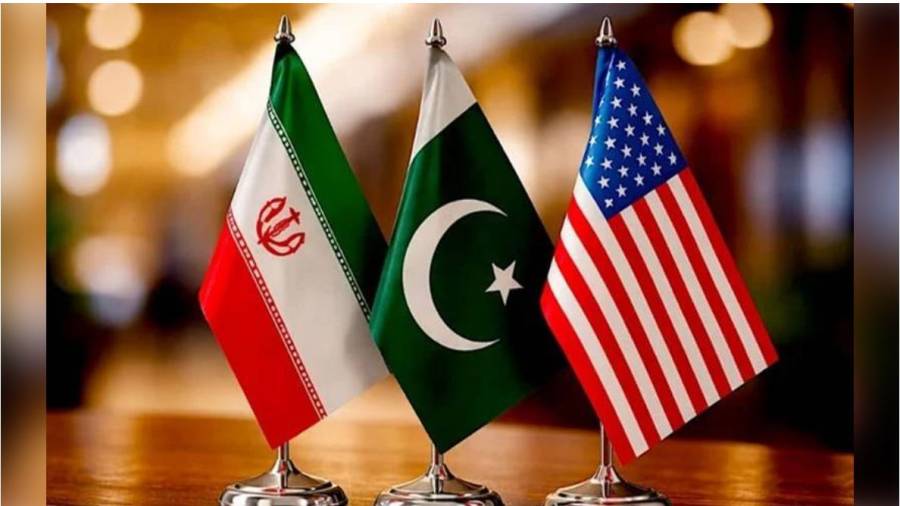 ایرانی پارلیمنٹ کے سپیکر باقر قالیباف کی قیادت میں ایران کا وفد امریکہ سے مذاکرات کے لیے اسلام آباد پہنچ گیا